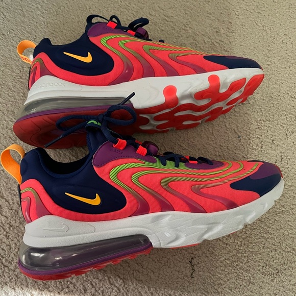 Air Max 270 React ENG 'Raspberry Ripple' - Picture 3 of 7